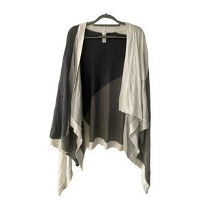 Lululemon Hatha Wrap
Nebula / Raceway Grey / White